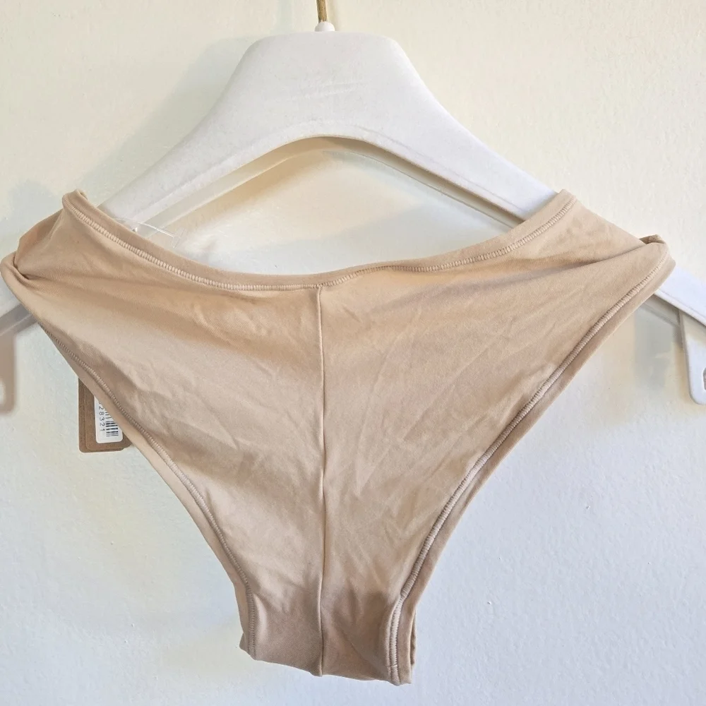 New SKIMS Fits Everybody Clay Hipster Bottoms NWT XXS